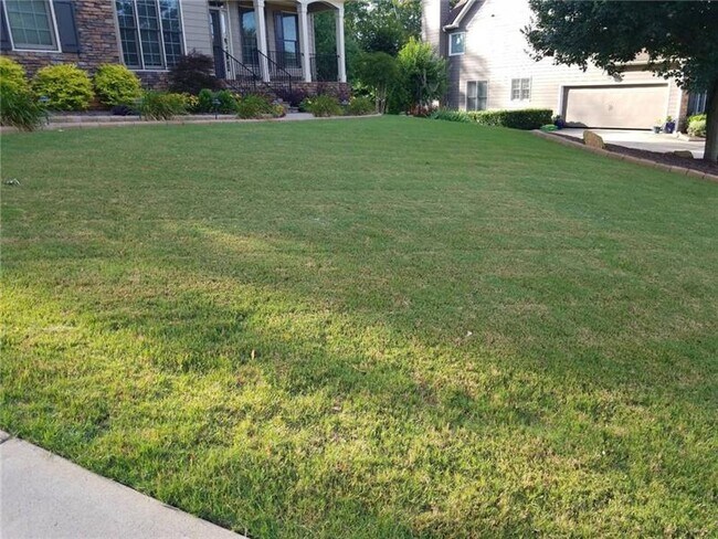 Building Photo - 2088 Towne Mill Ave