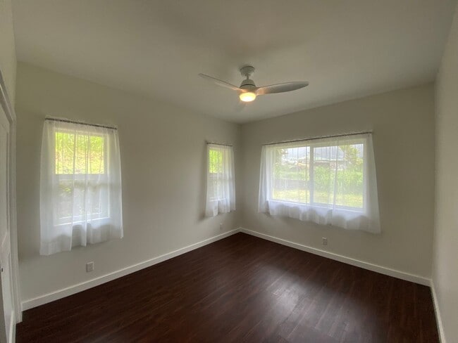 Building Photo - 118 G Malama Place