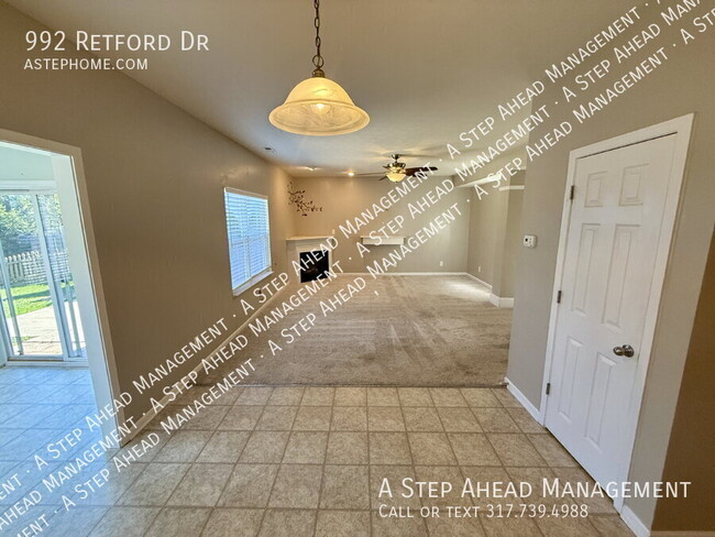 Building Photo - 992 Retford Dr