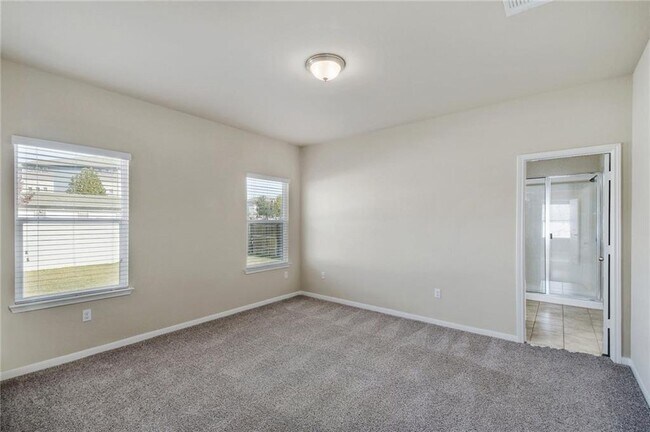 Building Photo - 613 Brashear Ln