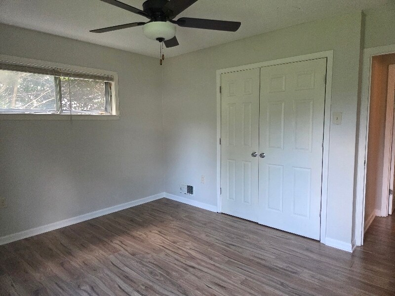 Building Photo - 6322 Northampton Dr