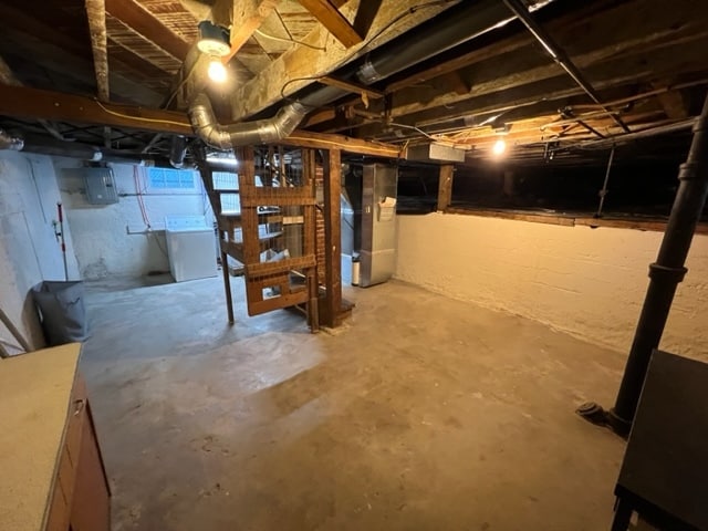 Building Photo - 313 NE 79th Ave