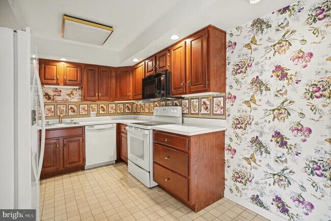 Building Photo - 100 Breyer Dr