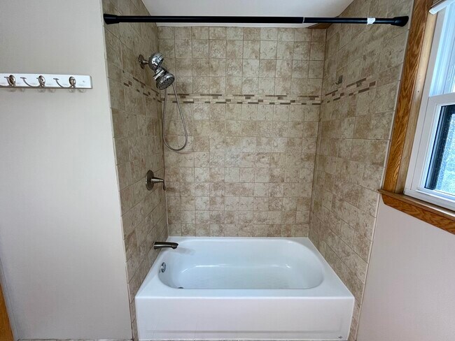 Building Photo - 1663 N 116th St