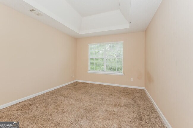 Building Photo - 369 Kentwood Springs Dr