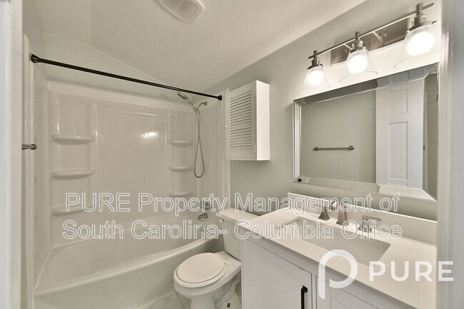 Building Photo - 2606 Cypress St