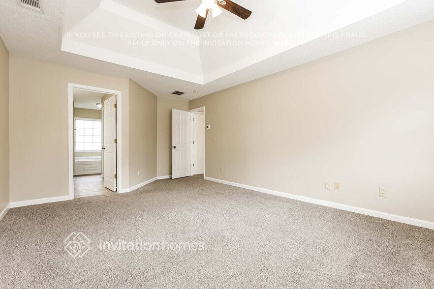 Building Photo - 2357 June Springs Dr SW