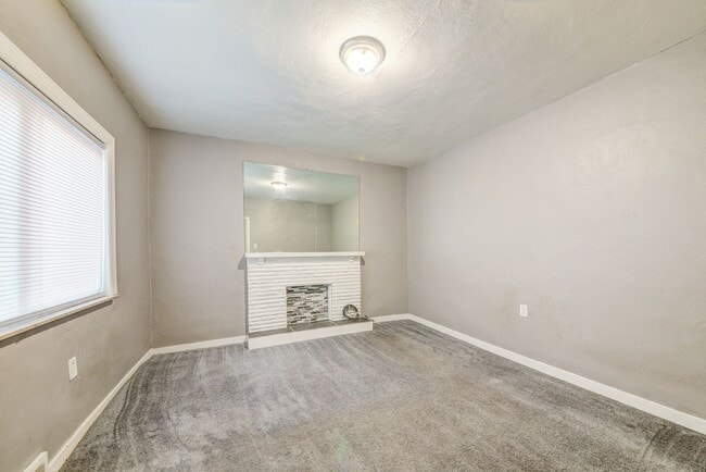 Building Photo - 311 Boggs Ave