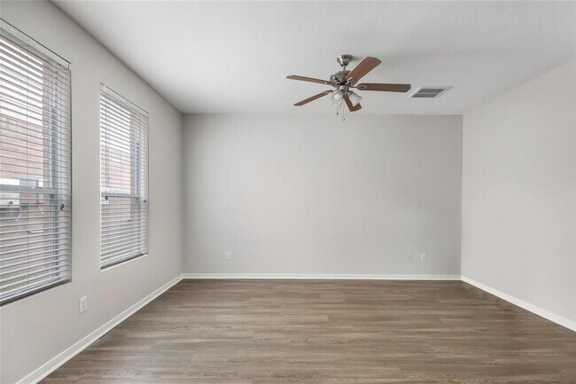 Building Photo - 17826 Alpine Brook Ln