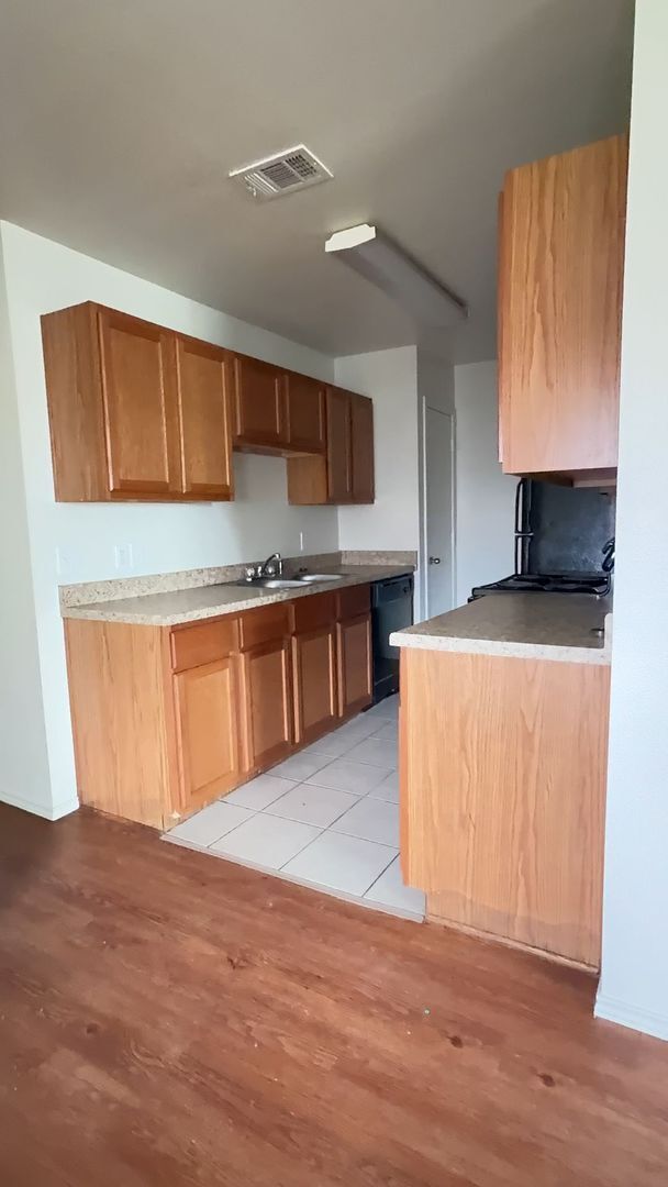 Building Photo - 6308 Temora Loop