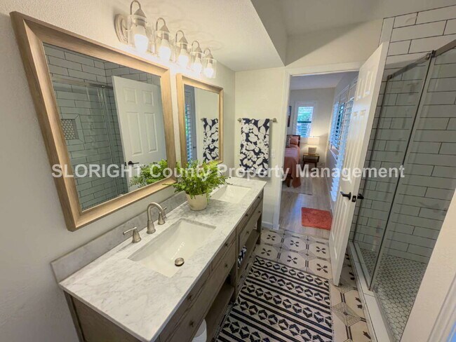 Building Photo - AVAILABLE APRIL - Beautifully Updated Furnished Home in Avila Beach - 3 Bed / 2.5 Bath