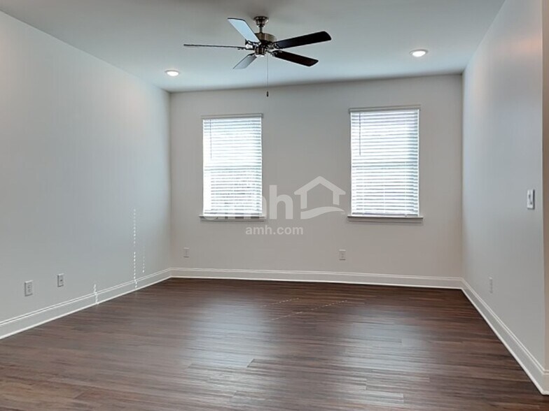 Building Photo - 846 Whatley Mill Cir SE