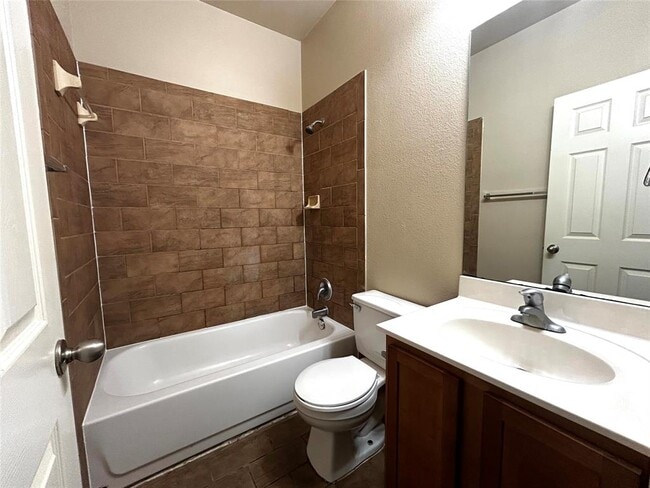 Building Photo - 408 Nelray Blvd