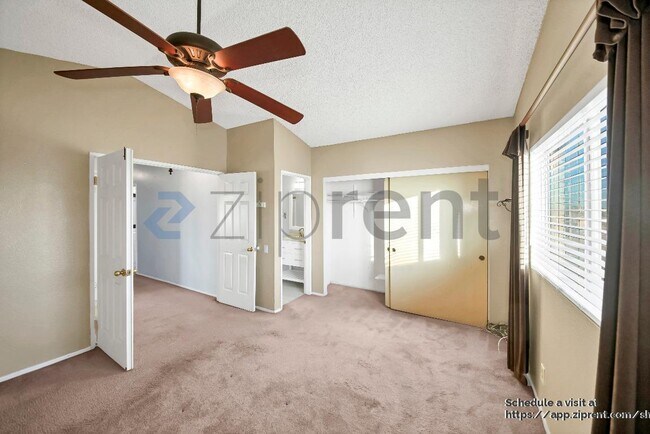 Building Photo - 16285 Barbee St