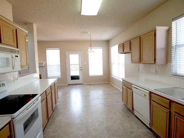 Building Photo - 3916 Rushden Ct