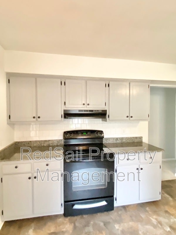 Building Photo - 3809 Ludgate Dr