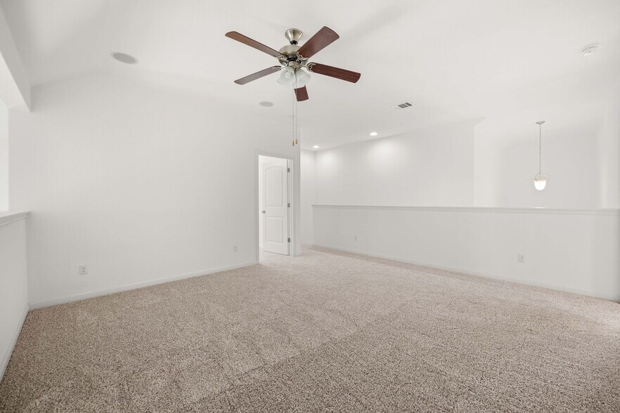 Building Photo - 5929 Gunnison Turn Rd