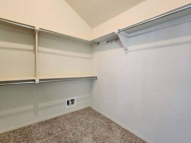 Building Photo - 18001 Montoro Way