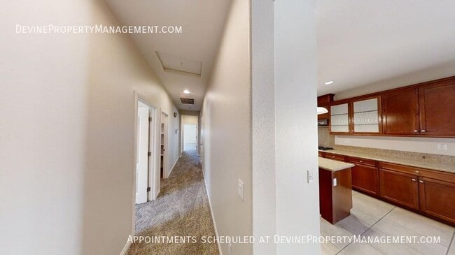 Building Photo - 381 Mesa Verde Park