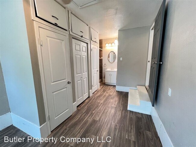 Building Photo - 10263 Casa View Dr