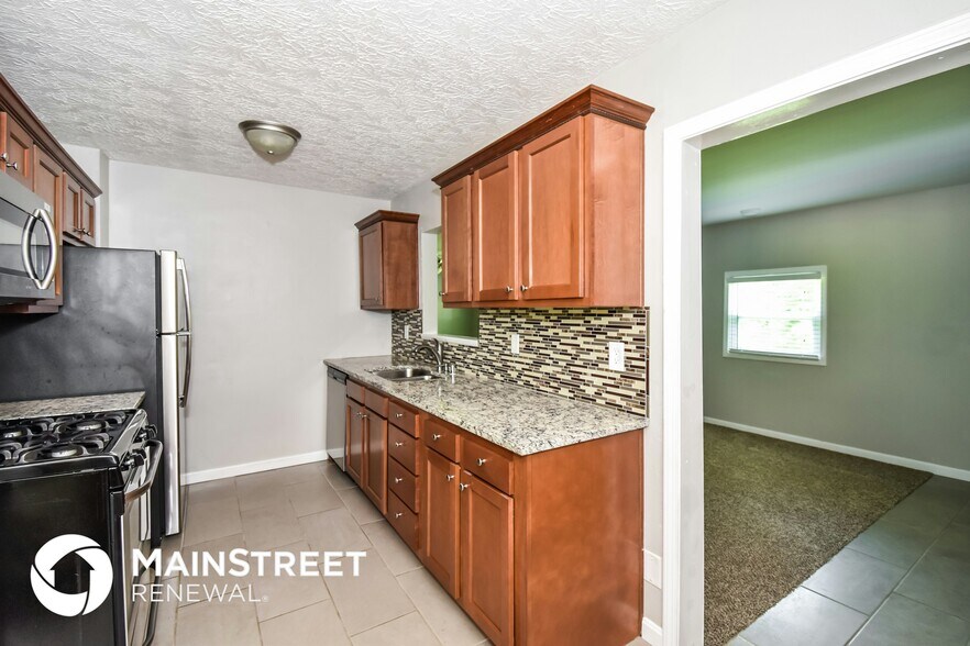 Building Photo - 4809 Granada Dr