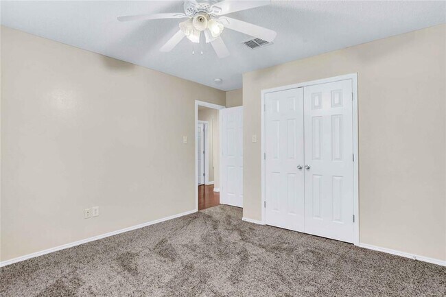 Building Photo - 1007 Lowndes Ln