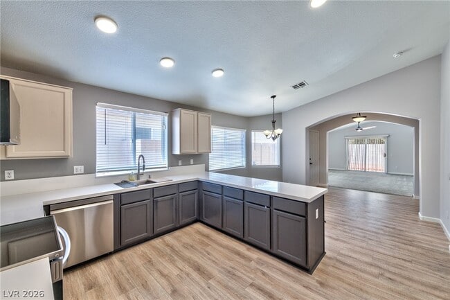 Building Photo - 2150 Hidden Ranch Terrace