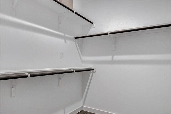 Building Photo - 6204 Maybell St