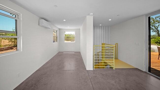 Building Photo - 1745 Riebli Rd