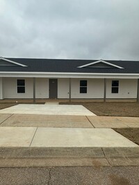 Building Photo - Southern Winds Subdivision!  New Construct...