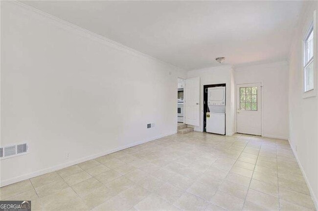 Building Photo - 3946 Green Oak Dr