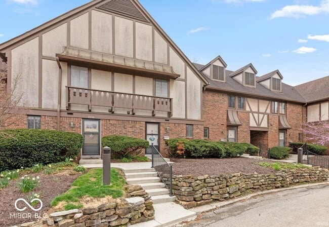 Building Photo - 2257 Rome Dr