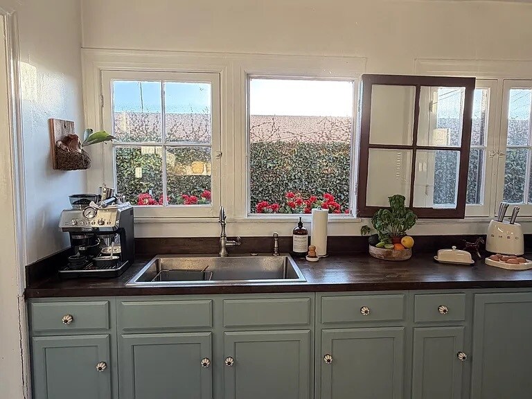 Building Photo - 725 Washington Blvd