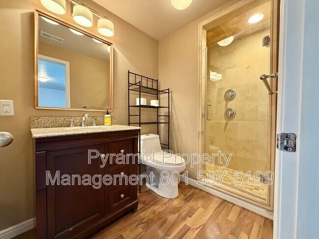 Building Photo - 6712 Bonham Ln