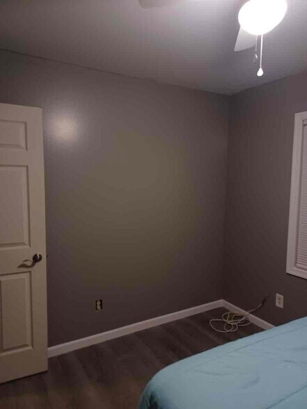 Building Photo - 17791 Lebanon Rd