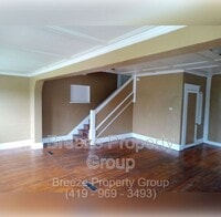 Building Photo - 2145 Dorr St