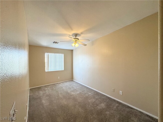 Building Photo - 4128 Rocky Beach Dr