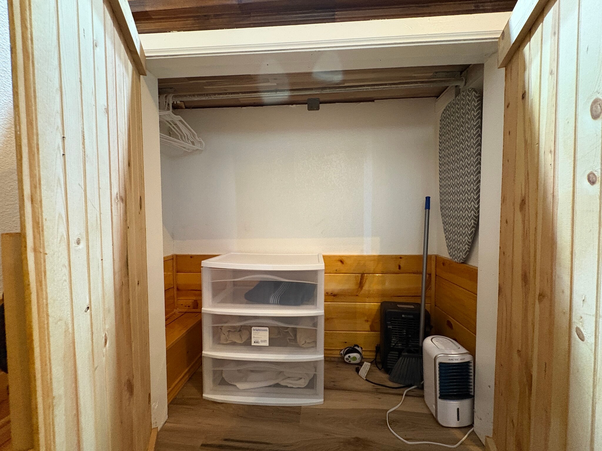 Building Photo - 3345 E 30th St