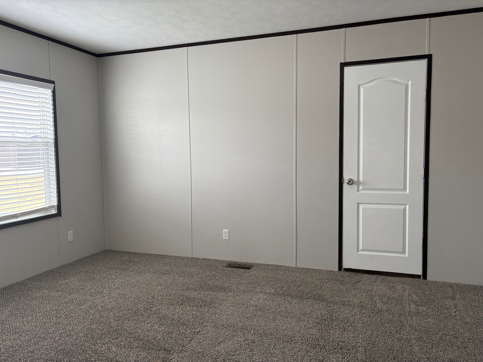 Building Photo - 322 Harvest Park Pkwy