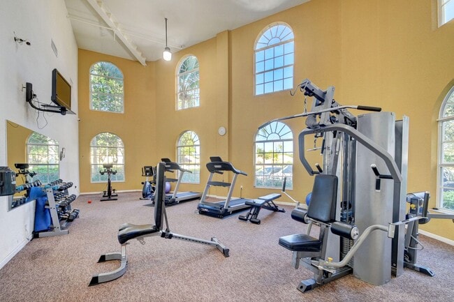 Building Photo - 1640 Presidential Way