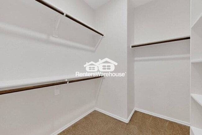 Building Photo - MOVE IN READY - 3BED/2BATH - HASLET, TEXAS