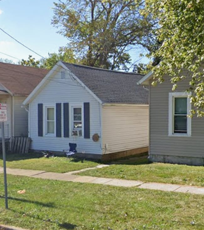 Building Photo - 1303 Prospect St