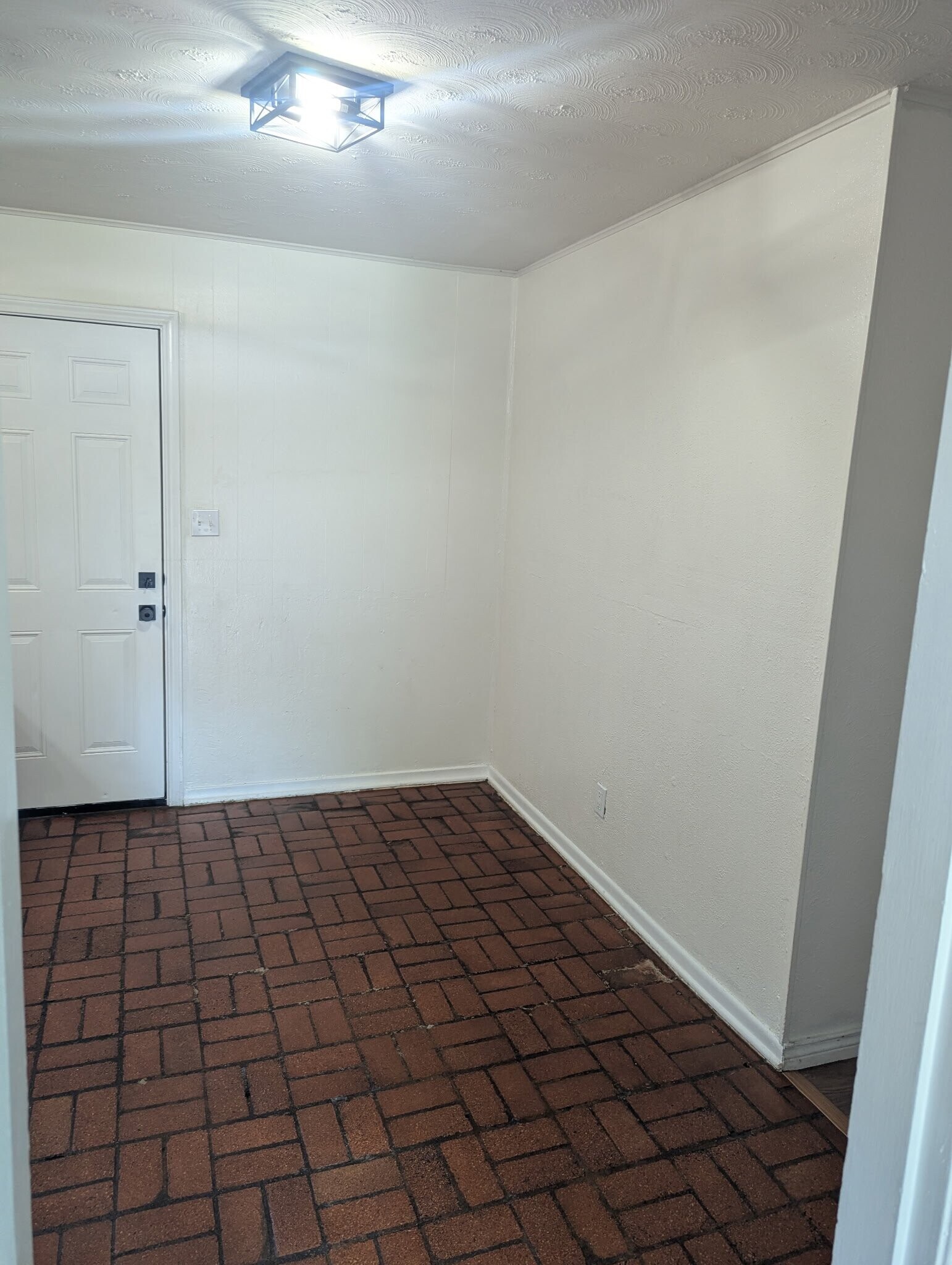 Building Photo - 1311 N Morris St