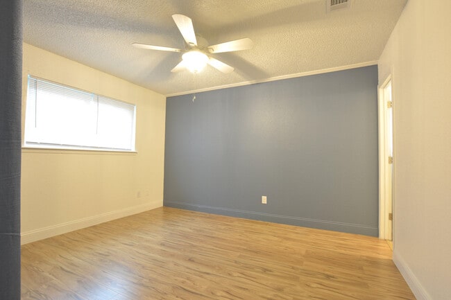 Building Photo - 6403 28th St