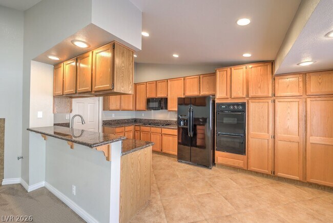 Building Photo - 10024 Sail Landing Ct