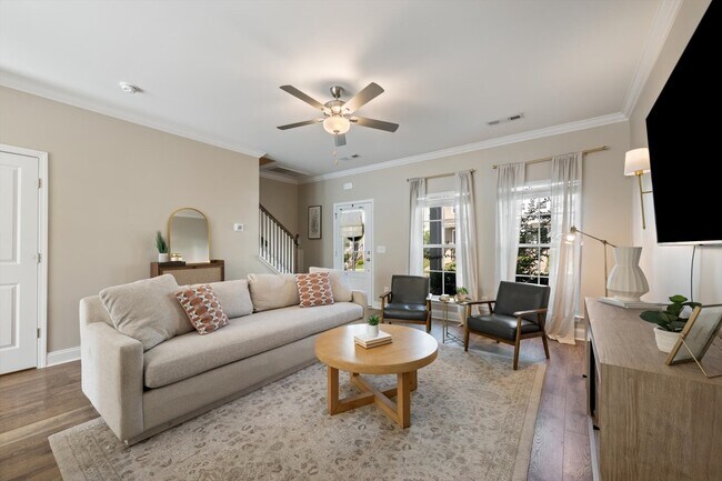 Building Photo - 3255 Tasker Dr