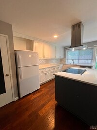 Building Photo - 5320 San Luis Ave