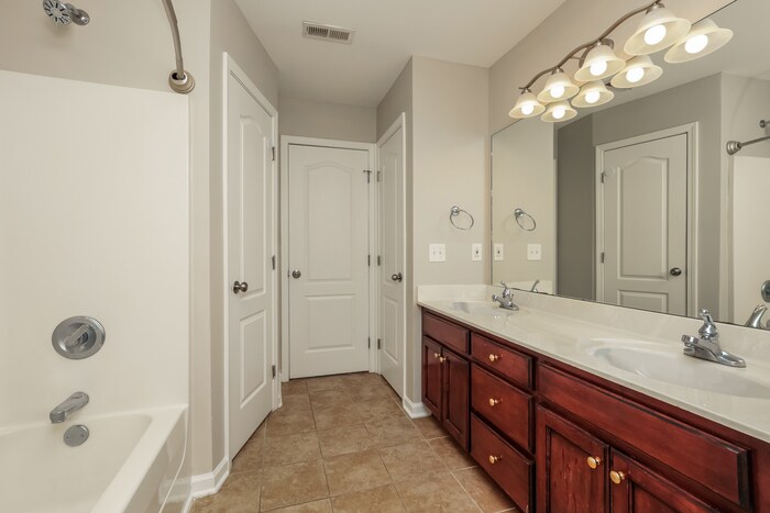 Building Photo - 100 Amos Springs Way