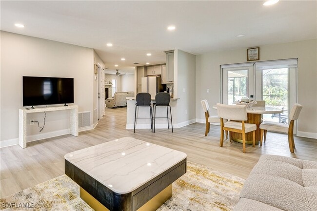 Building Photo - 6030 Perthshire Ln