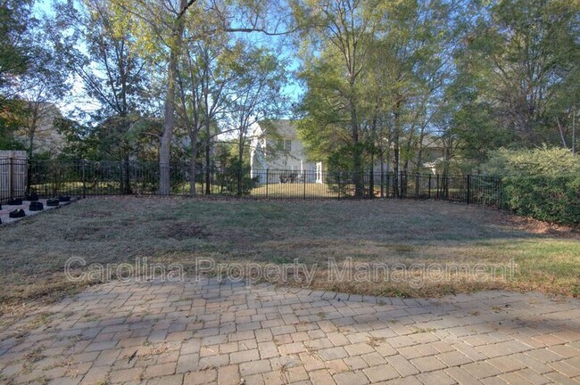 Building Photo - 13343 Arbor Meadows Ct